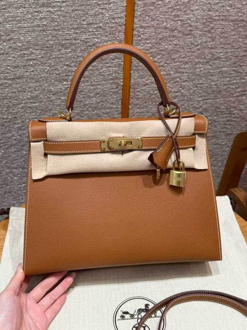 Hermes Kelly 28 Epsom Sellier Gold GHW